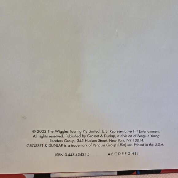 The Wiggles A Very Wiggly Christmas 2003 HC First Edition - Picture 6 of 8